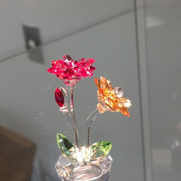 Gerbera Crystal Figurine - Picture 2 of 5